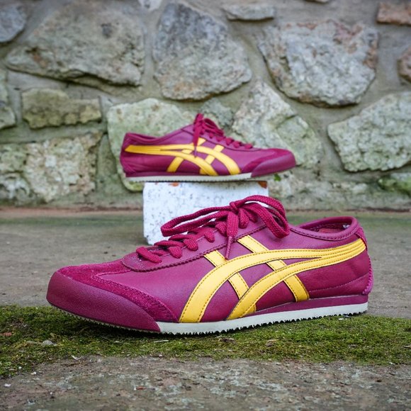 Onitsuka Tiger by Asics Other - ONITSUKA TIGER ASICS MEN'S VINTAGE RUNNING SHOES